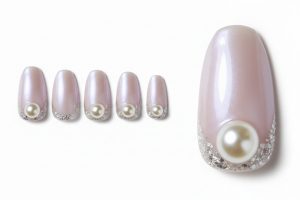 05-28_ラベンダー・パール・サテン (Lavender Pearl Satin)