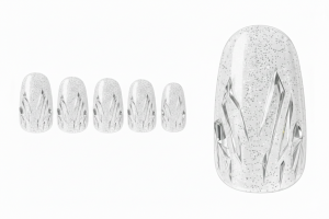 30選!3D・ぷっくりアートのネイルチップ特集|お花や水滴で指先に立体感を 8 07-18_氷山・アイシング (Iceberg Icing)