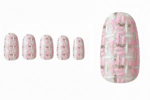 オーロラ・氷ネイル30選!うるうるネイルの透明感デザインカタログ 2 09-22_オーロラ・ツイード (Aurora Tweed Winter)