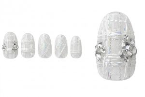 ツイード・チェック柄30選!秋冬を彩る温もりネイルチップデザインカタログ 5 10-15_ブライダル・ホワイト・ツイード (Bridal White Tweed)