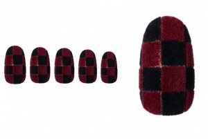 ツイード・チェック柄30選!秋冬を彩る温もりネイルチップデザインカタログ 10 10-20_ベルベット・ブロック・チェック (Velvet Block Check)