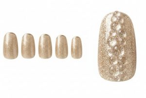 ブライダル・ウェディング30選!一生に一度の輝きを指先に纏うネイルカタログ 8 13-28_シャンパン・バブル・タワー (Champagne Bubble Tower)