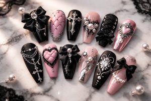 地雷系ネイル 量産型ネイル の特徴的なパーツ使い