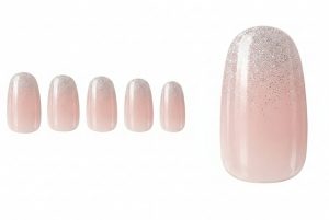 15-19_先端ラメの散らしグラデ (Scattered Glitter Tip Gradient)