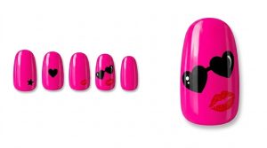 親友とはしゃぐテーマパーク遠足30選!映えるポップデザイン 8 18-18_ハートサングラスとリップ (Heart Sunglasses & Lips)