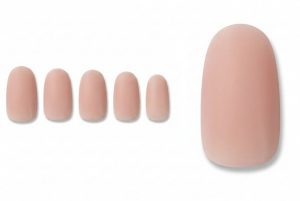 彼のご両親へご挨拶。緊張の初対面30選!品格ある指先マナー 8 22-18_誠実のマット・スキン (Sincere Matte Skin)