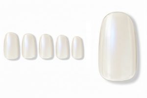 自分へのご褒美.癒しのセルフケア30選!心地よい色彩の休息 3 24-13_月光のフロスト・ヴェール (Moonlight Frost Veil)