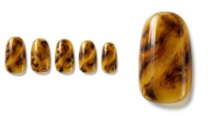 大人なBarで乾杯。夜のデート30選!色気漂う深みカラー 4 25-04_琥珀の残り香・べっ甲ニュアンス (Amber Scent Tortoiseshell)