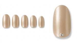 格式高いホテルウェディング参列30選!お祝いのお呼ばれネイル 1 29-01_麗しのシャンパン・シルク (Elegant Champagne Silk)