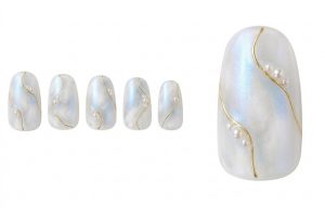 29-27雲間のムーンストーン (Moonstone Clouds)