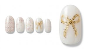 33-30_結びの金箔リボン (Tied Gold Foil Ribbon)