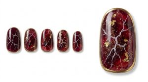 34-01_1月・ガーネットの深紅クラック (Garnet Crimson Crack)