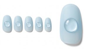 35-05_曇りガラスと一粒の雫 (Frosted Glass & Single Drop)