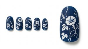 37-06_藍染めの朝顔 (Indigo Dyed Morning Glory)