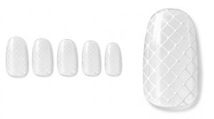 38-08_ホワイトメッシュの透け感 (White Mesh Illusion)