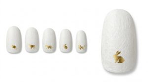 40-23_和紙の質感と干支シルエット (Washi Texture & Zodiac Silhouette)