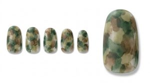 42-08_深緑のカモフラージュ・ドロップ (Camouflage Drop Art)