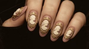 時を刻む美。ヴィンテージ・アンティークネイルチップ30選|重厚なカメオと額縁アートの誘惑 1 48-01_貴婦人のカメオ・ポートレート (Noble Lady's Cameo Portrait)