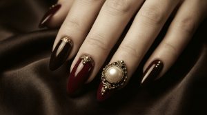 時を刻む美。ヴィンテージ・アンティークネイルチップ30選|重厚なカメオと額縁アートの誘惑 5 48-05_禁断のボルドー・ブローチ (Forbidden Bordeaux Brooch)
